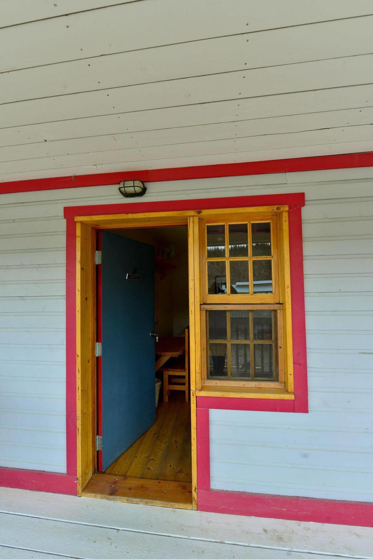 The Bunkhouse Dawson City Exterior foto